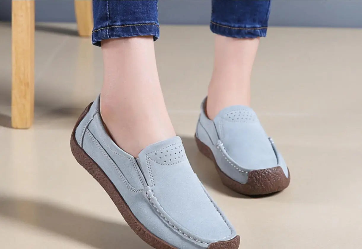 Fashion Suedes Leather Women's Casual Shoes Comfortable flat shoes Women Autumn Spring Slip-on Loafers Female Soft Shoes Large